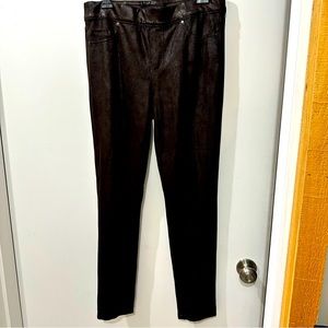 Liverpool faux leather stretch suede skinny pants NWOT 12 31